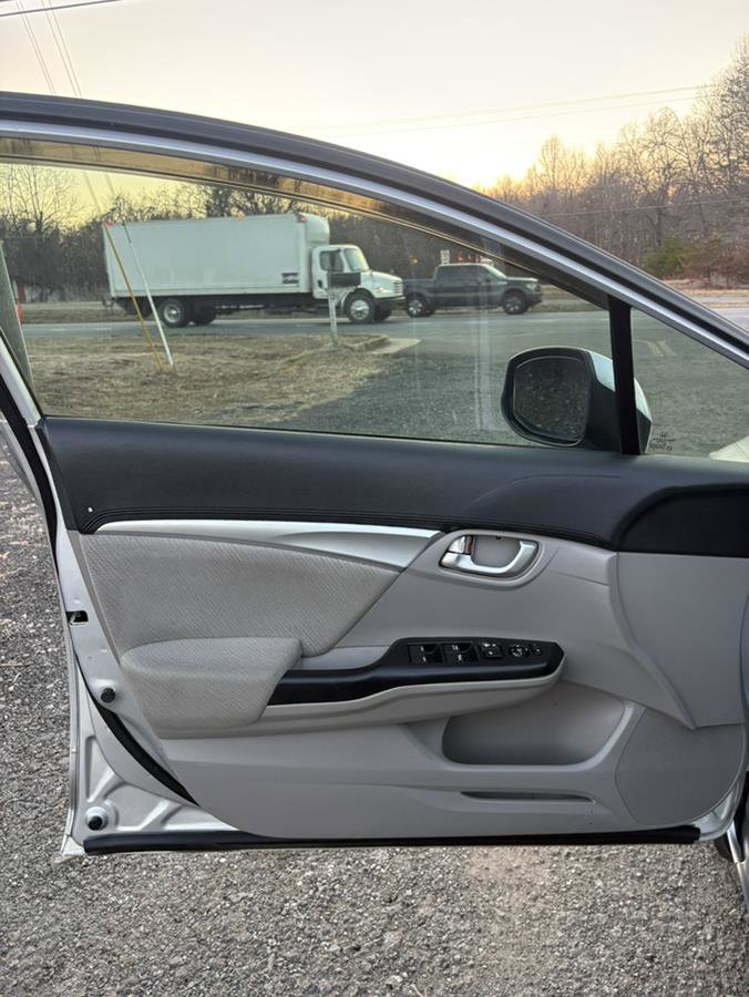 Used 2013 Honda Civic EX image 10