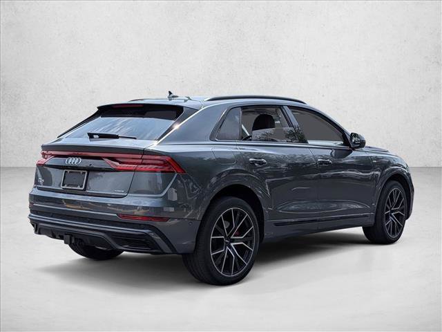 Used 2019 Audi Q8 Prestige w/ Luxury Package AWD/4WD image 5