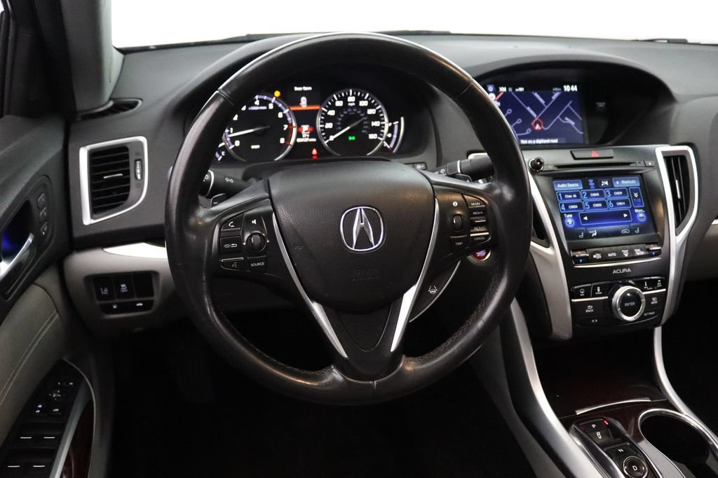 Used 2016 Acura TLX w/ Technology Package FWD image 11