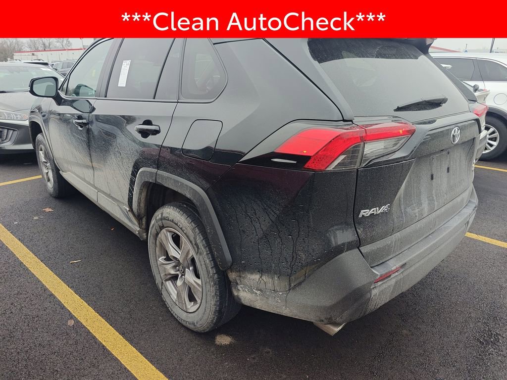 Used 2025 Toyota RAV4 XLE image 4