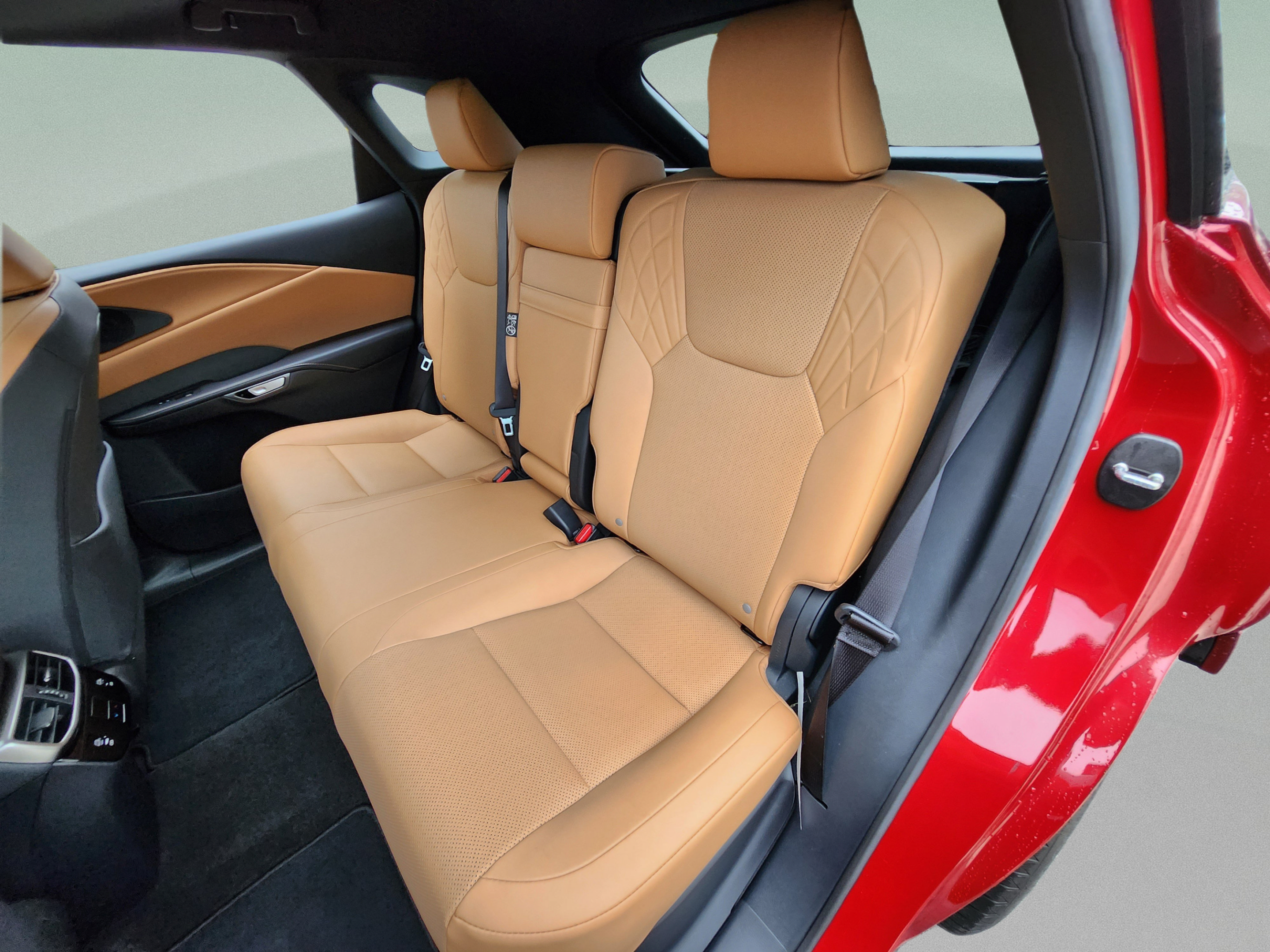 Certified 2026 Lexus RX 350 Premium w/ Accessory Package (Z1) FWD image 21