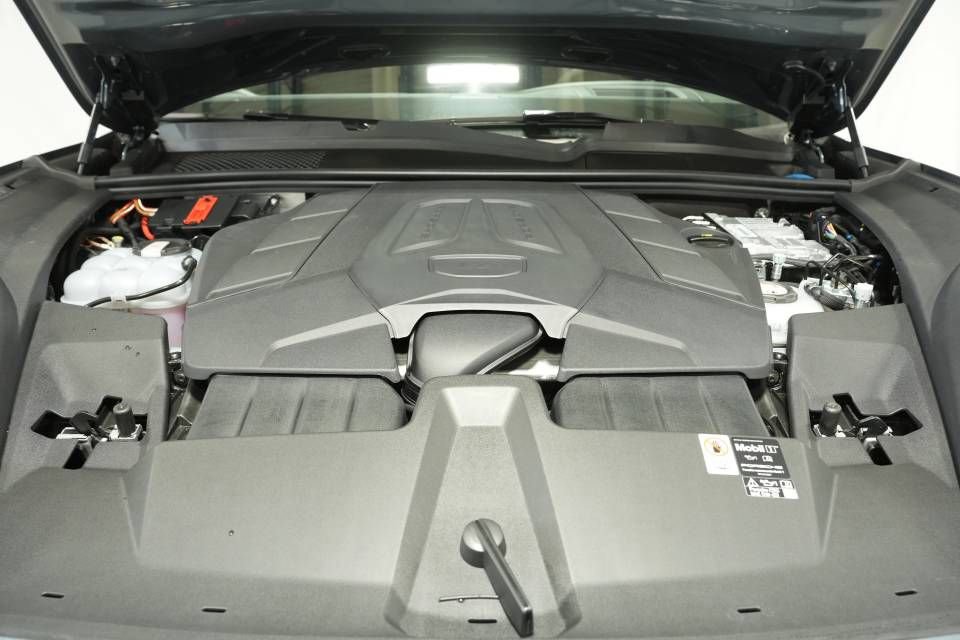 New 2026 Porsche Cayenne S image 30