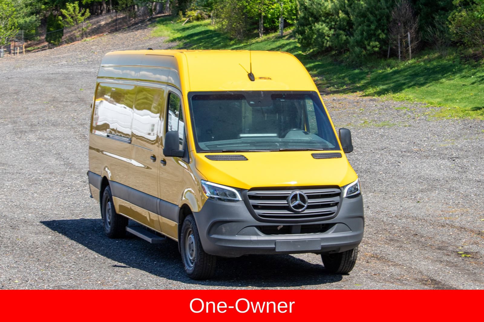 Used 2021 Mercedes-Benz Sprinter 2500 image 12