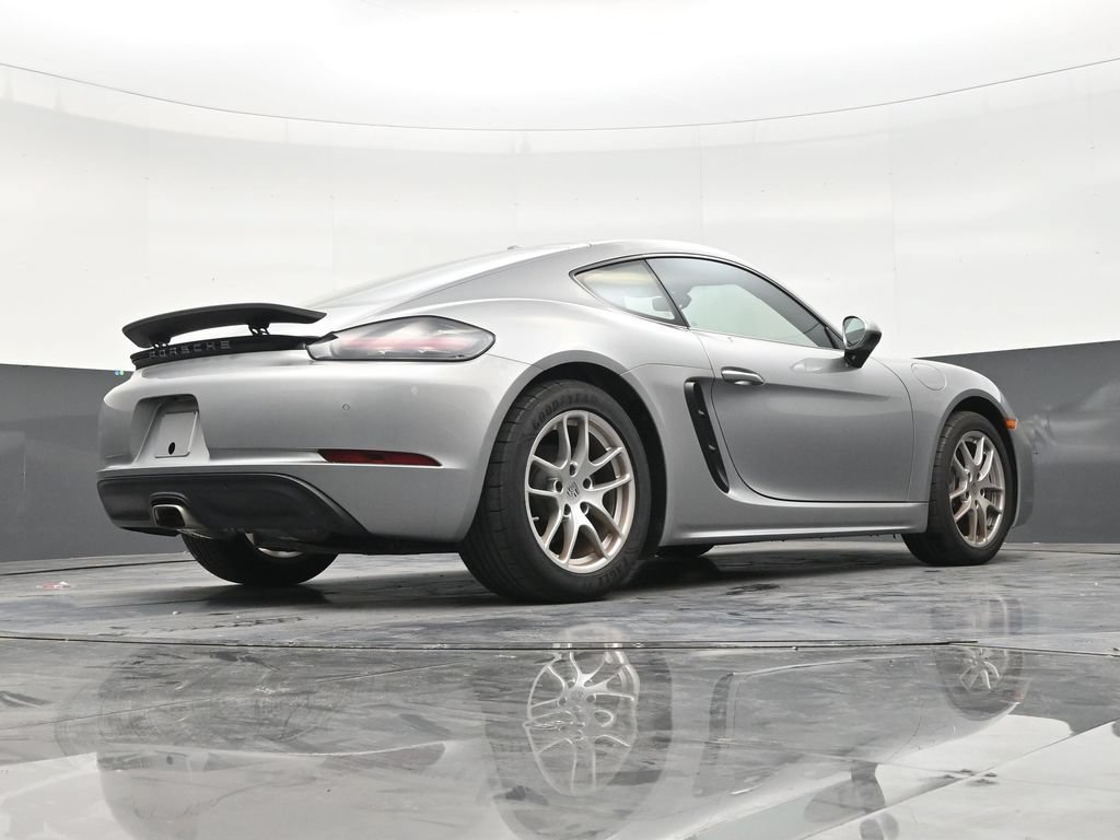 Used 2024 Porsche 718 Cayman RWD image 23