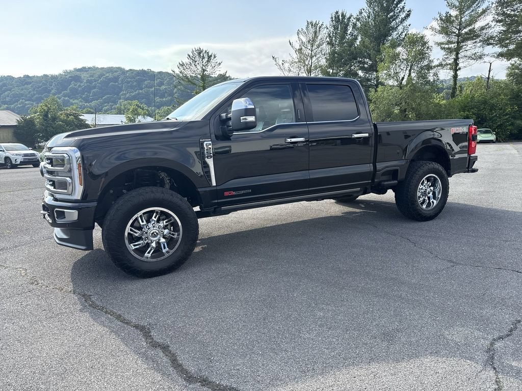Used 2024 Ford F250 Platinum AWD/4WD image 3