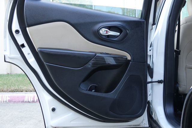 Used 2015 Jeep Cherokee Latitude image 38