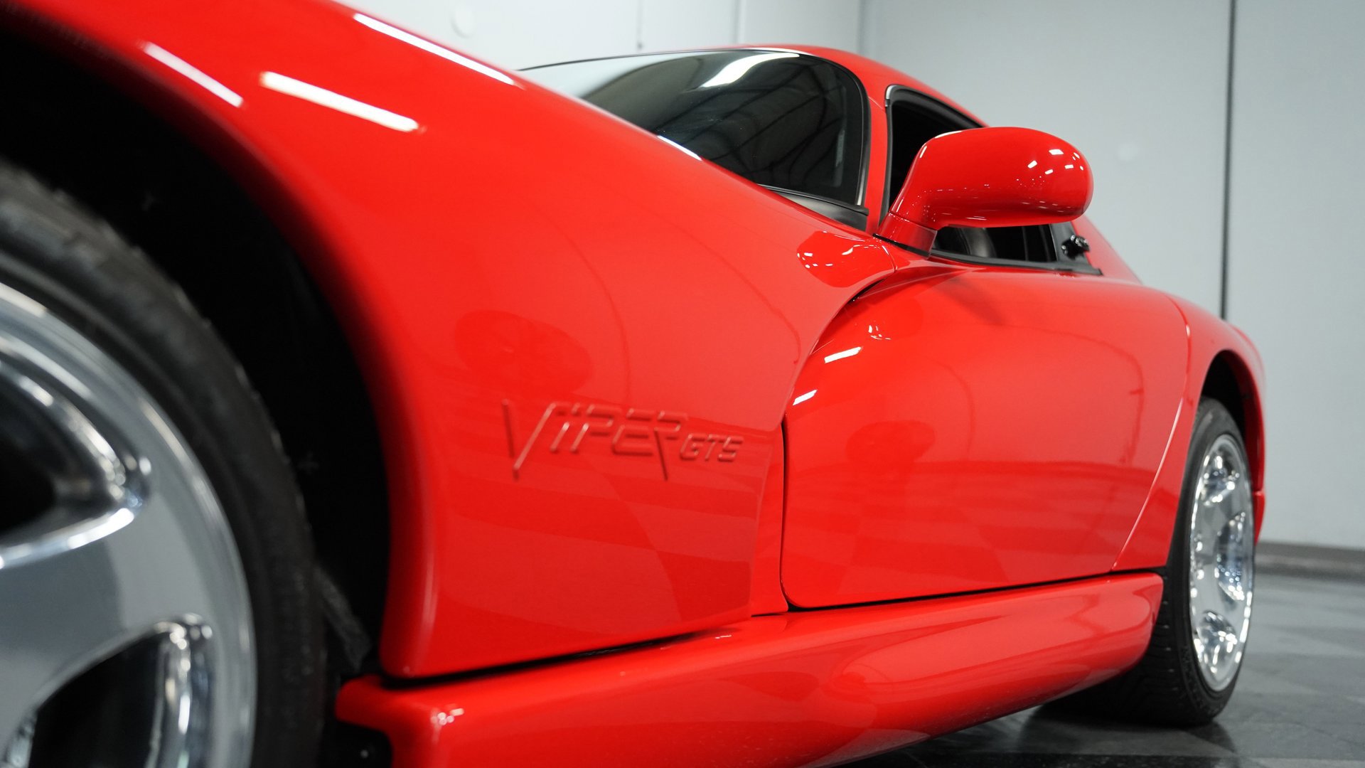Used 2001 Dodge Viper GTS image 18