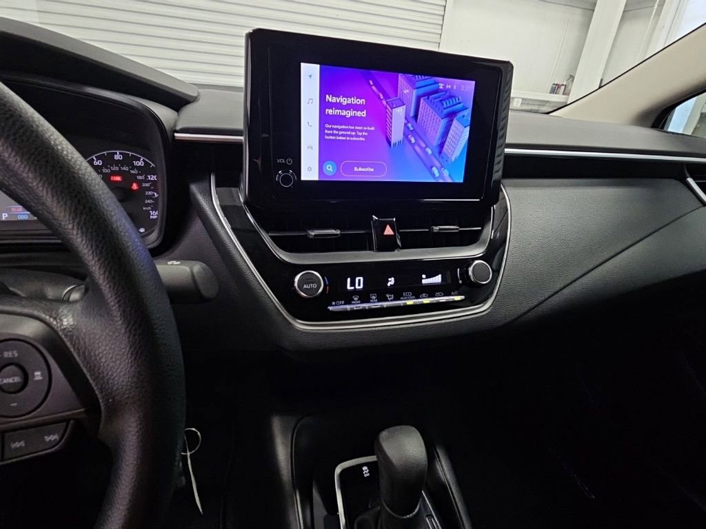 Used 2024 Toyota Corolla LE FWD image 9