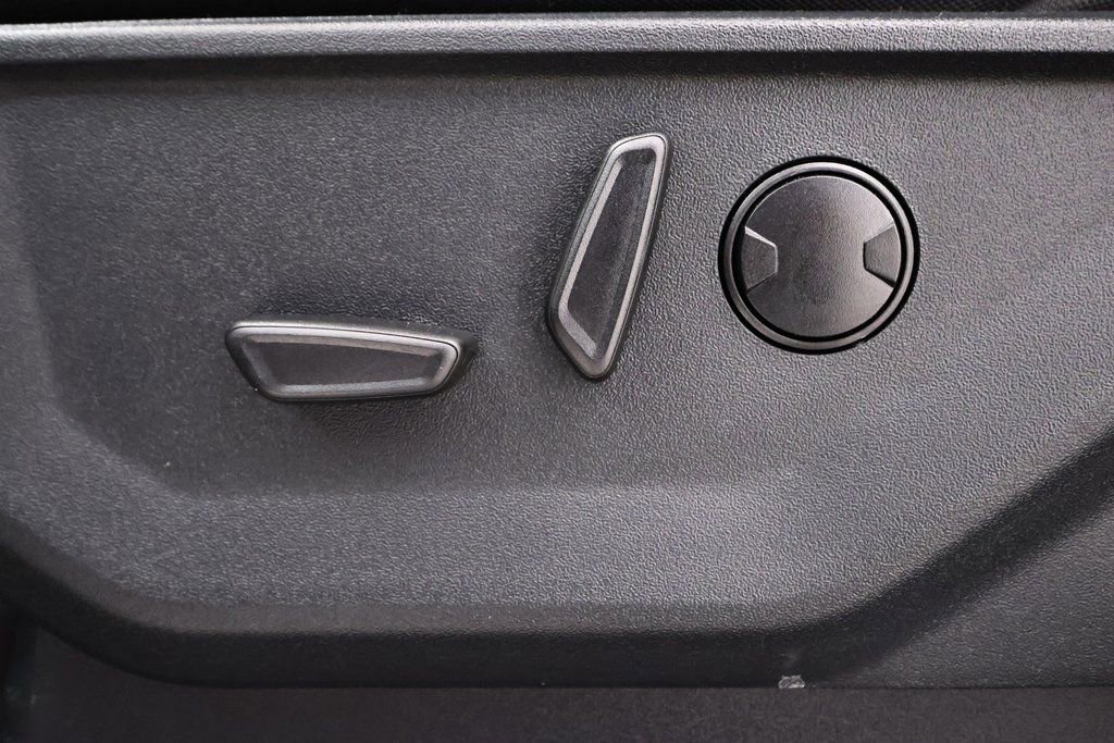 New 2026 Ford F150 XLT w/ Equipment Group 302A MID image 11