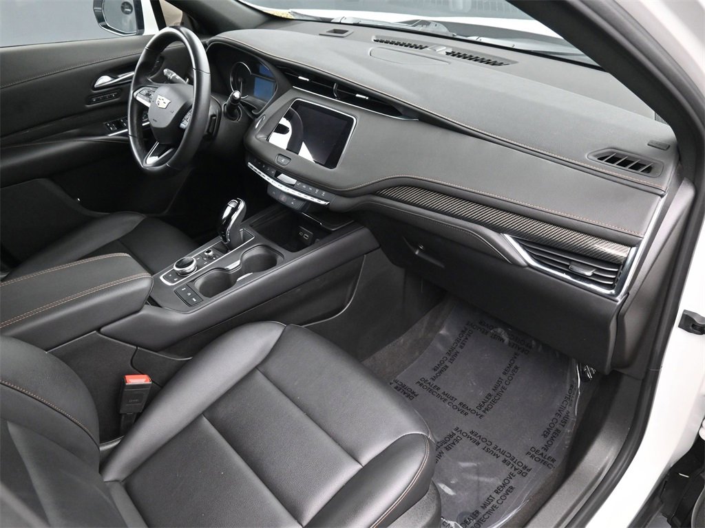 Certified 2023 Cadillac XT4 Sport image 11