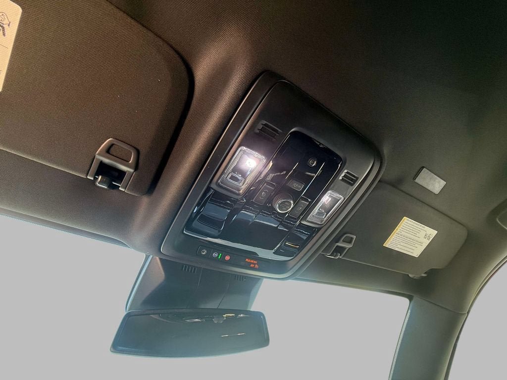 New 2026 Cadillac Escalade 4WD w/ LPO, Floor Liner Package image 25