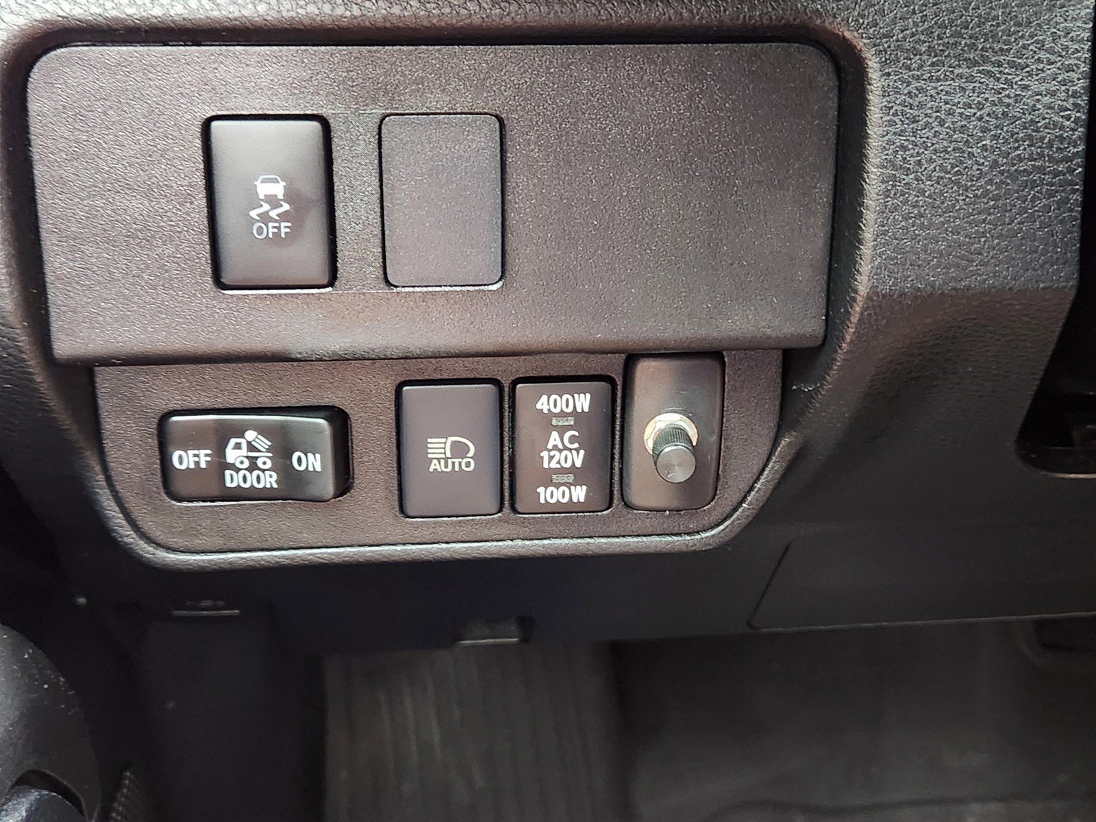 Used 2021 Toyota Tacoma TRD Off-Road AWD/4WD image 18