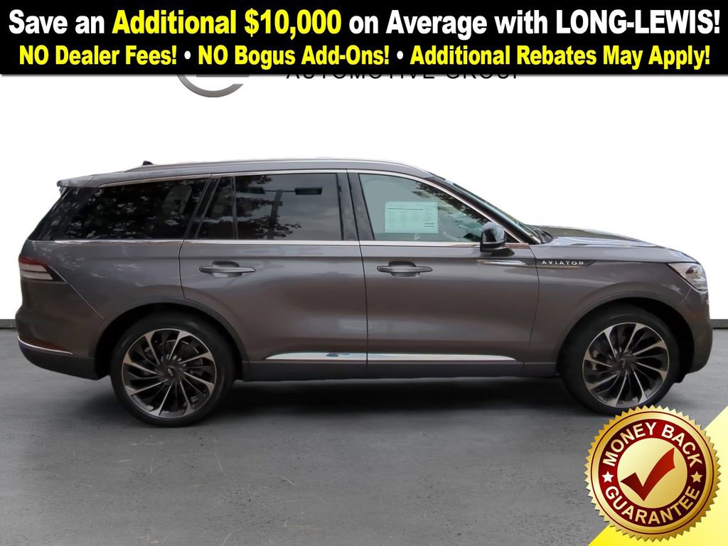 Certified 2022 Lincoln Aviator Reserve w/ Equipment Group 201A image 8