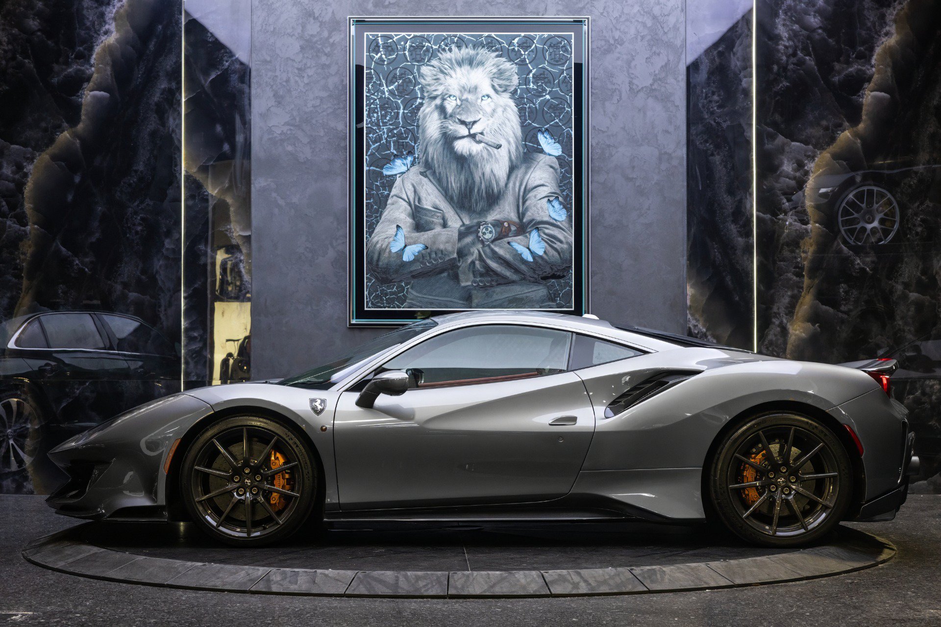 Used 2019 Ferrari 488 Pista Coupe RWD image 3