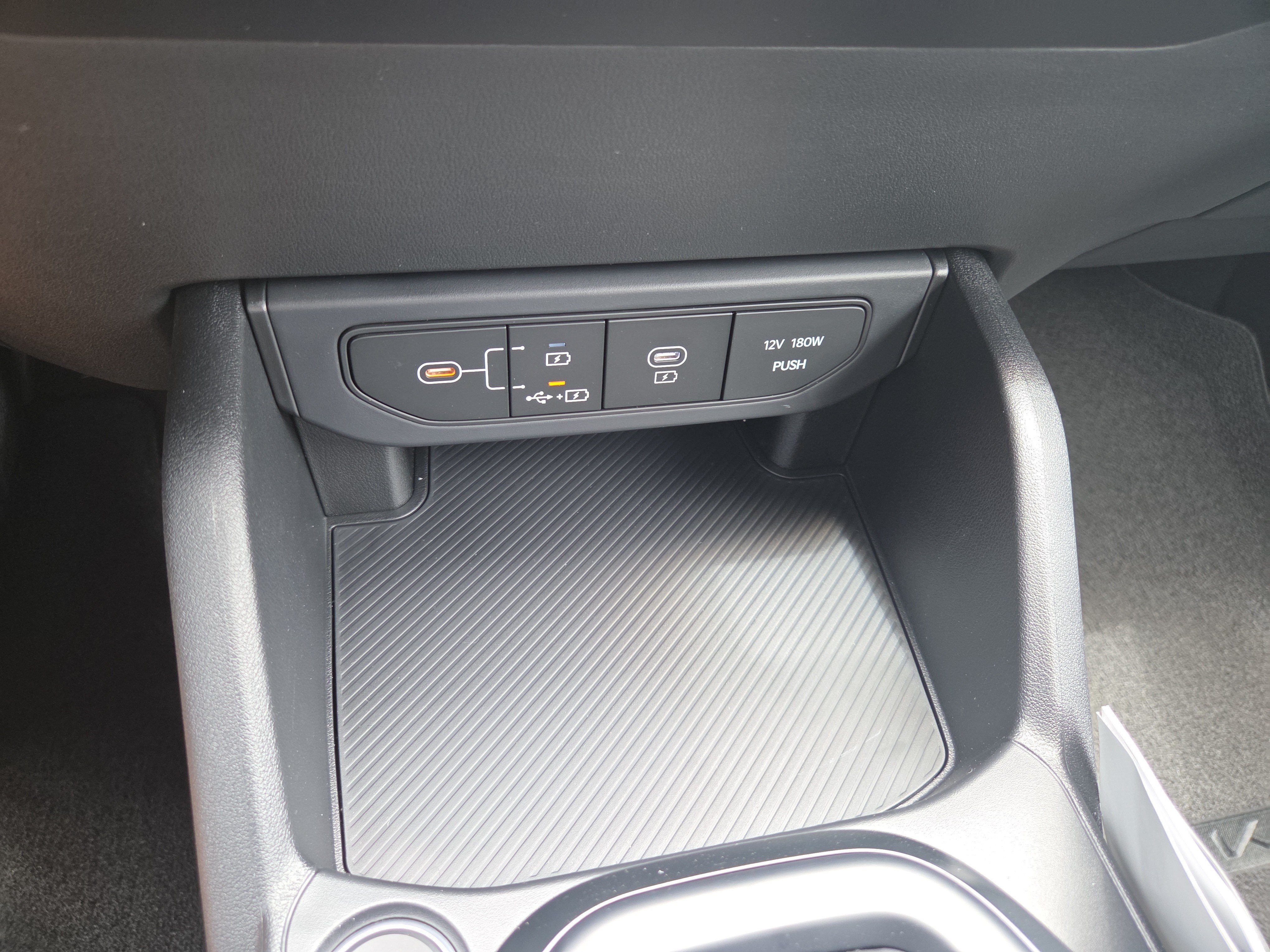 New 2026 Kia K4 FWD image 12