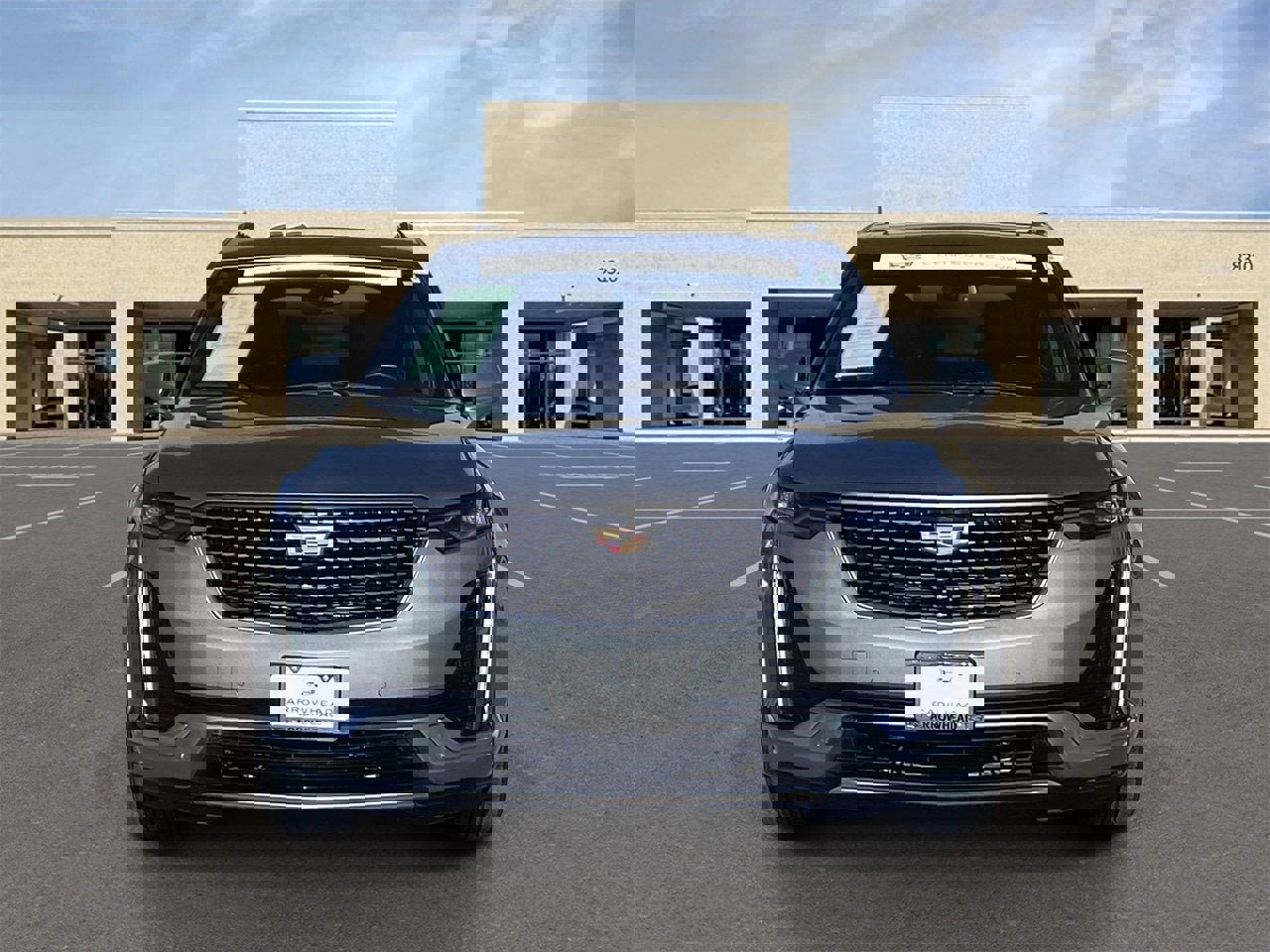 Certified 2025 Cadillac XT6 Premium Luxury image 2