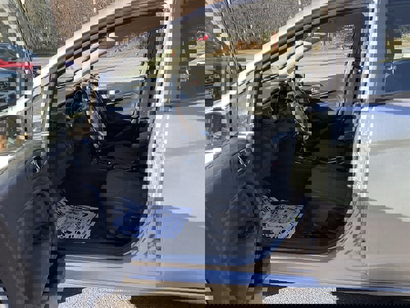 Used 2016 Ford Fiesta SE w/ Equipment Group 201A image 12