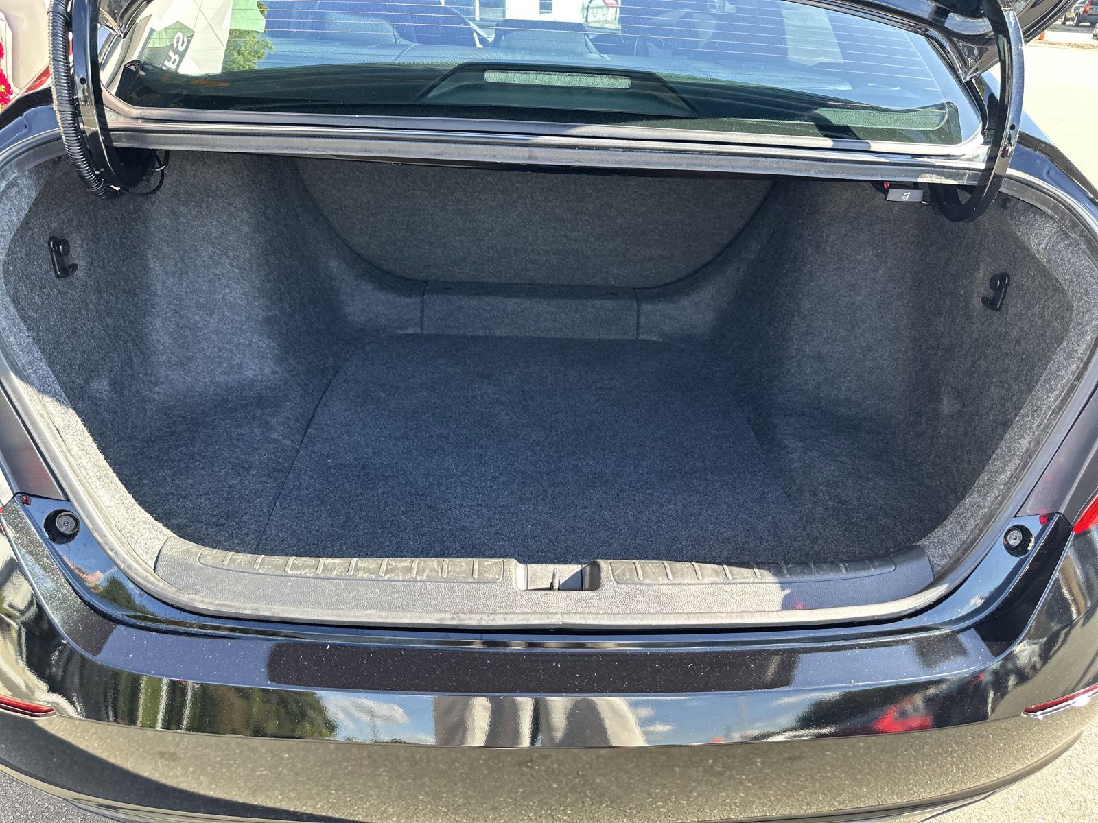 Used 2019 Honda Accord LX image 22