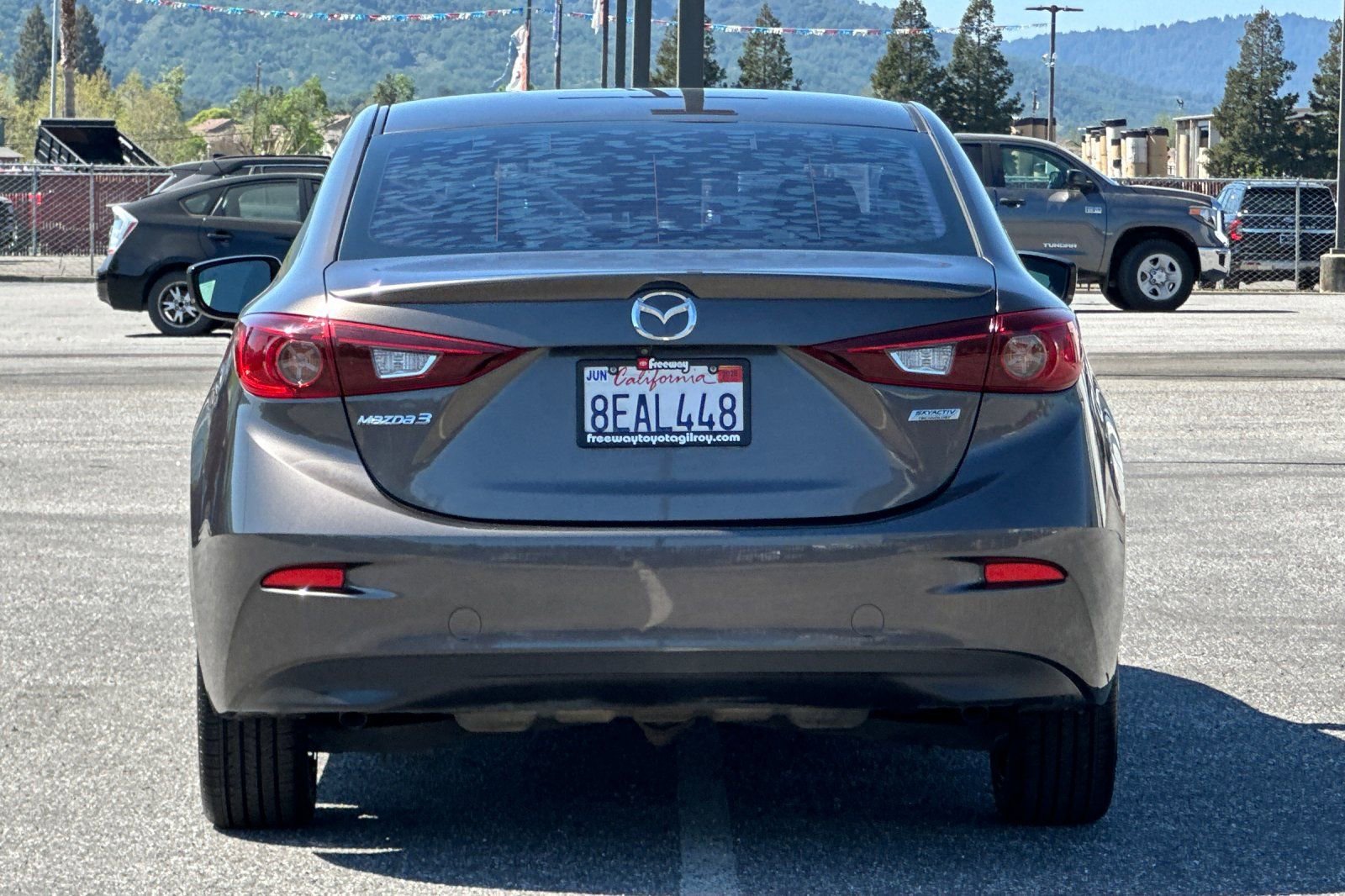 Used 2018 MAZDA MAZDA3 Touring image 5