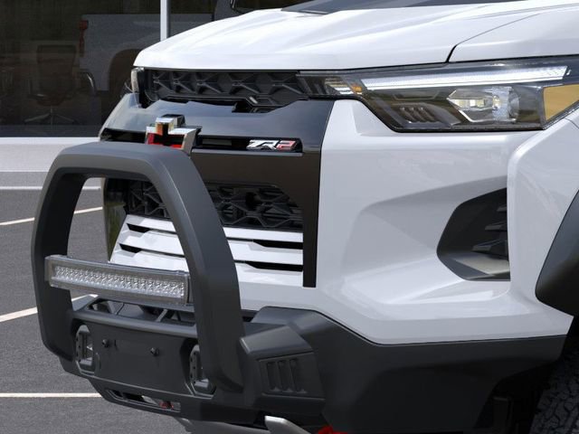 New 2025 Chevrolet Colorado ZR2 w/ Off-Road Front Bumper Package image 13