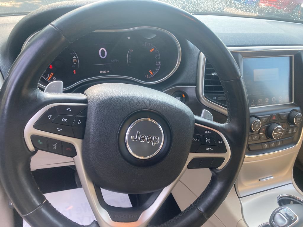 Used 2015 Jeep Grand Cherokee Limited AWD/4WD image 18