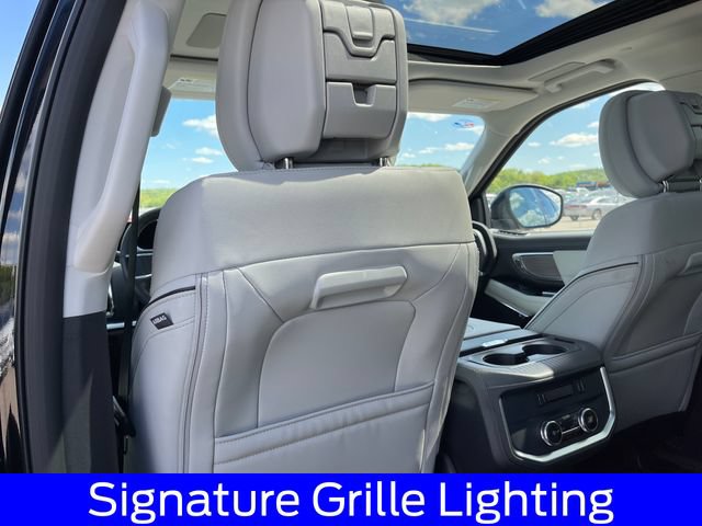 New 2026 Ford Expedition Platinum w/ Platinum Ultimate Package AWD/4WD image 30