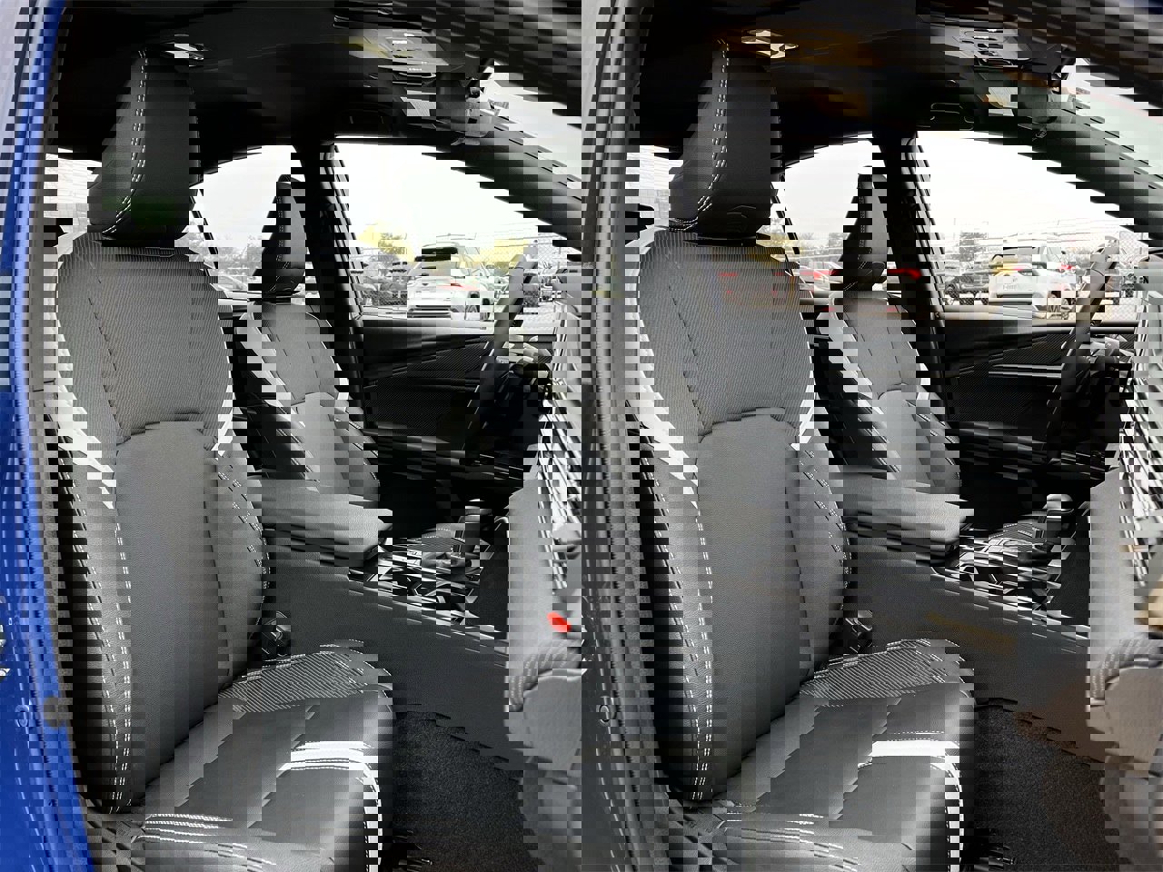 Used 2025 Toyota Camry SE image 24