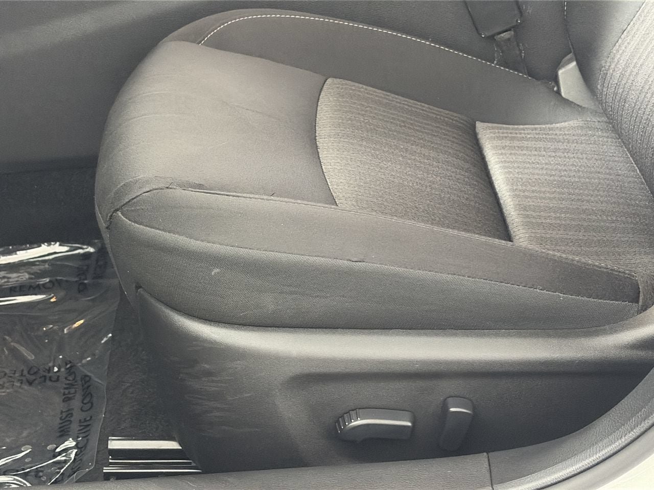 Used 2025 Nissan Altima 2.5 SV FWD image 18