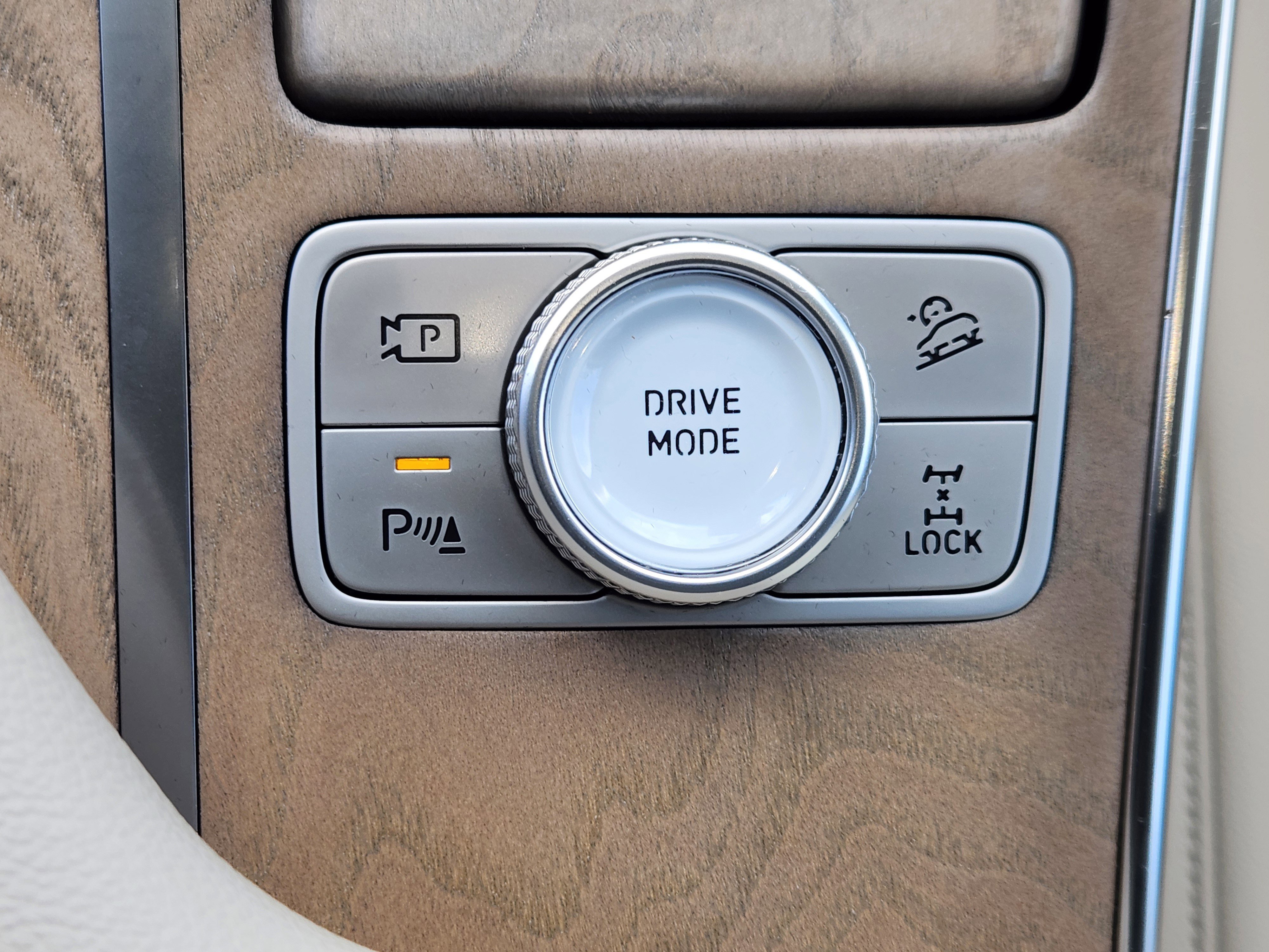 Used 2023 Genesis GV80 2.5T image 23