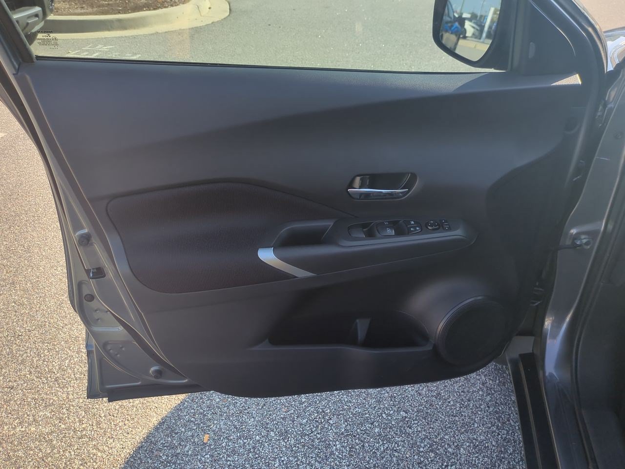 Certified 2021 Nissan Kicks SV FWD image 13