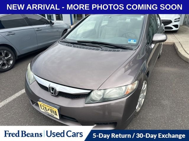 Used 2010 Honda Civic LX image 1