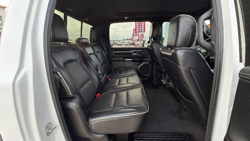 Used 2021 RAM 1500 Laramie AWD/4WD image 29