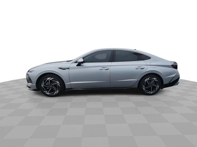 Used 2024 Hyundai Sonata SEL w/ Convenience Package FWD image 5