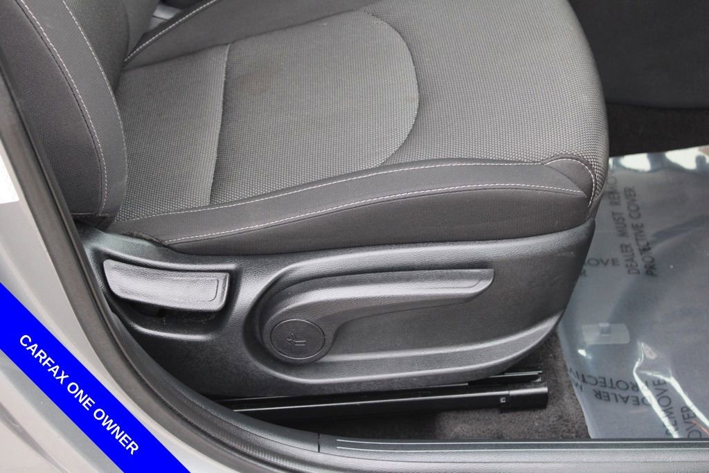 Used 2024 Kia Forte LXS image 17