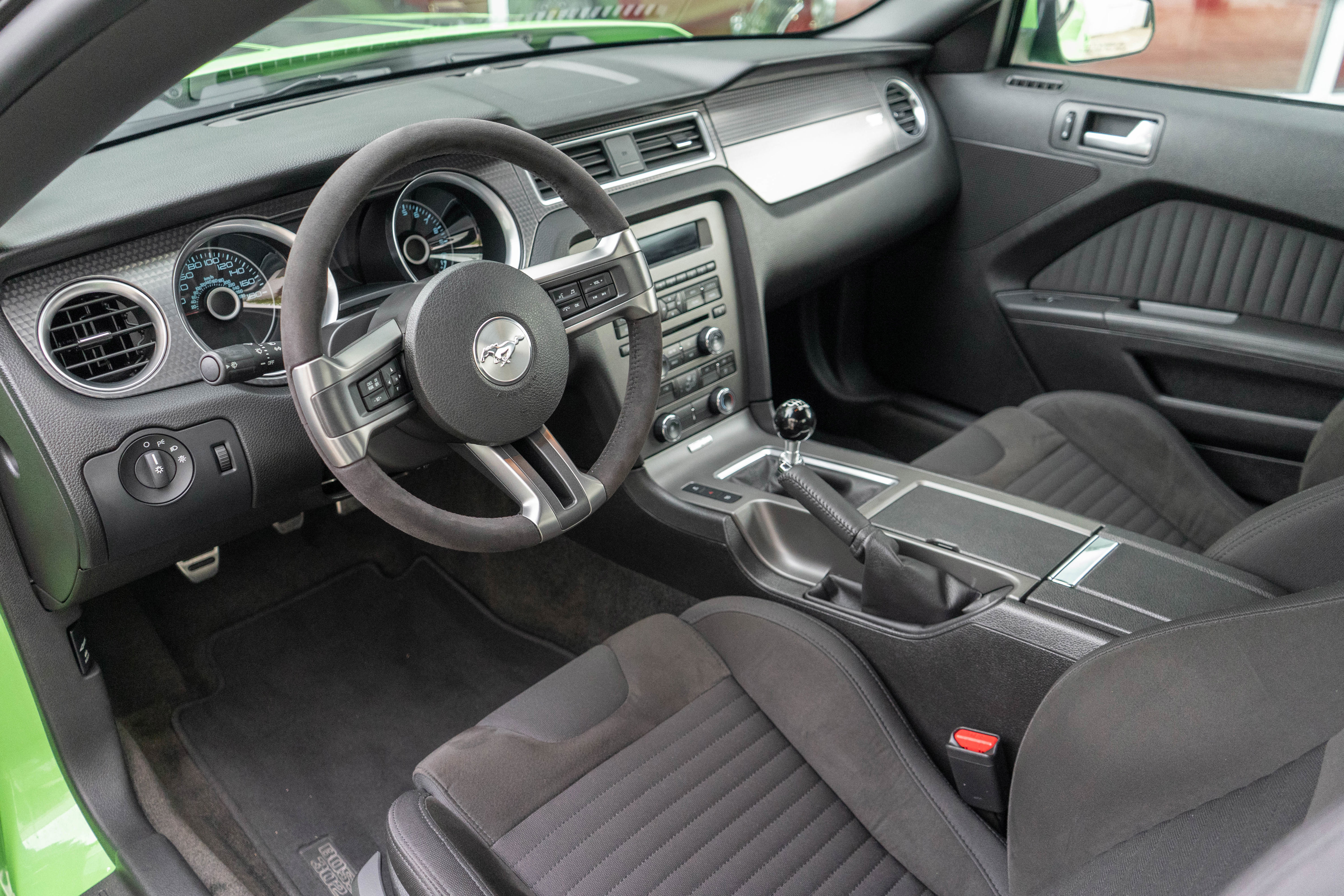 Used 2013 Ford Mustang Boss 302 w/ Boss 302 Accessory Pkg image 8