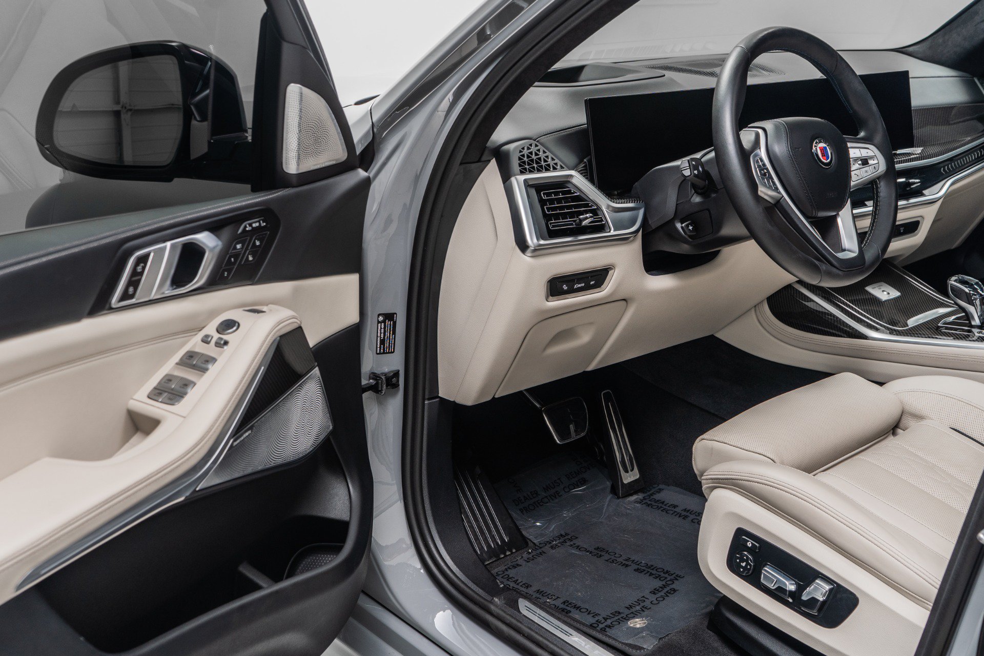 Used 2024 BMW ALPINA XB7 AWD/4WD image 22