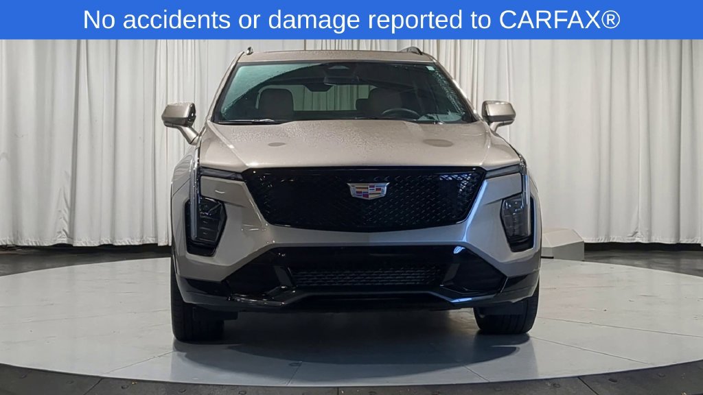 Used 2024 Cadillac XT4 Sport AWD/4WD image 3