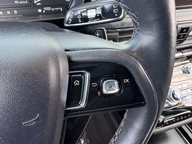 Used 2022 Lincoln Corsair AWD w/ Premium Package image 23