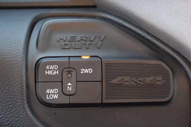 Used 2024 RAM 3500 Big Horn image 26