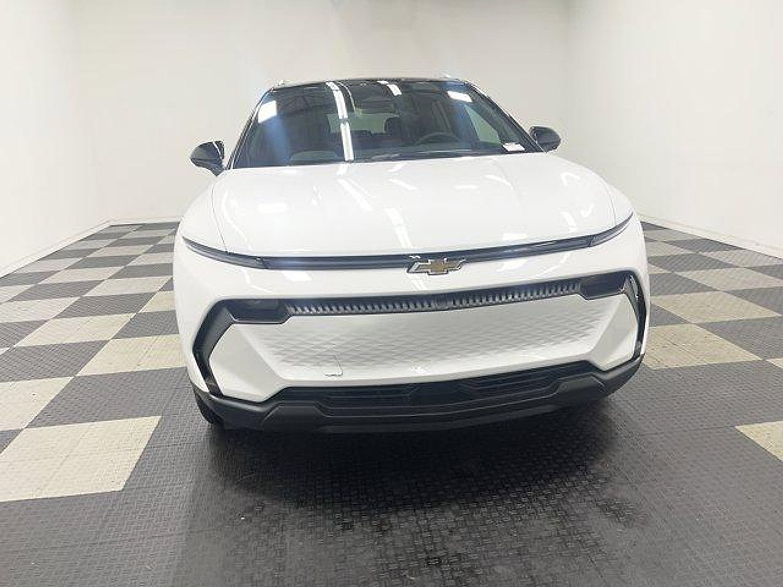 New 2026 Chevrolet Equinox EV LT AWD/4WD image 6