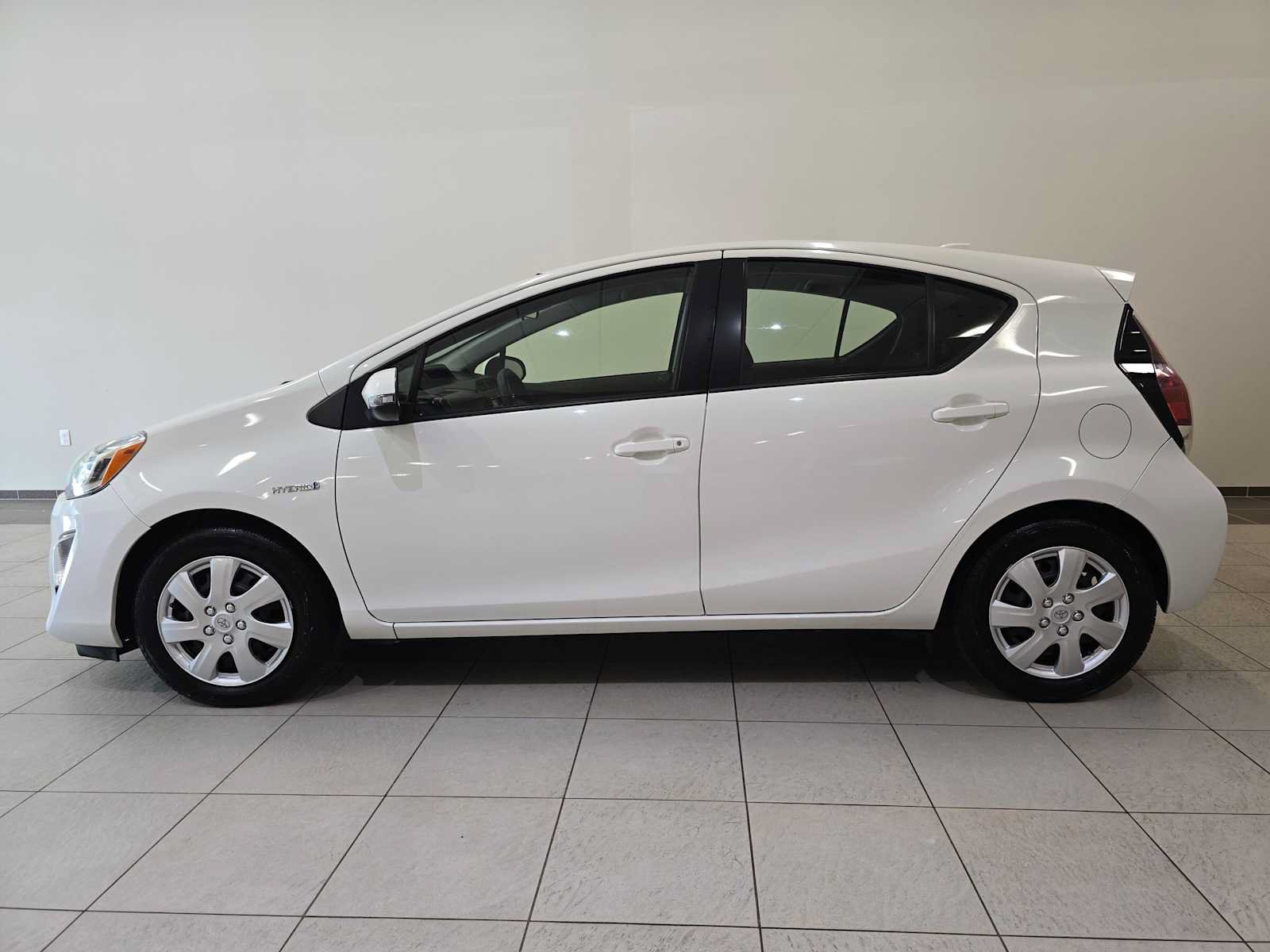Used 2015 Toyota Prius C Two FWD image 3