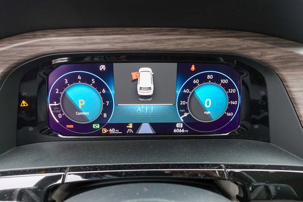 Certified 2025 Volkswagen Atlas SEL image 16