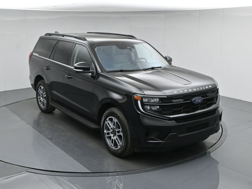 Used 2025 Ford Expedition Active image 45