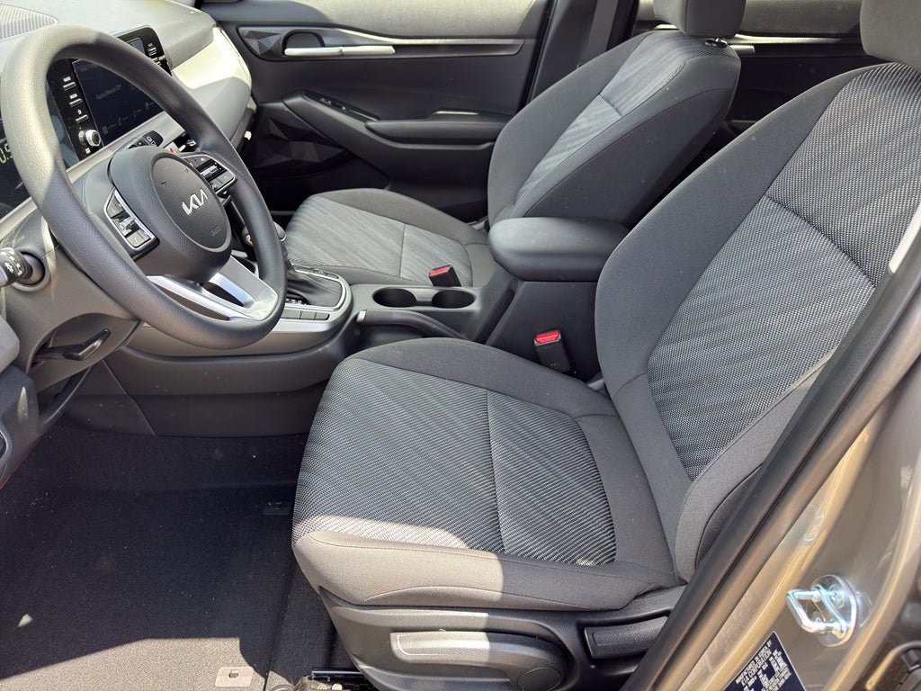 New 2026 Kia Seltos LX FWD image 10