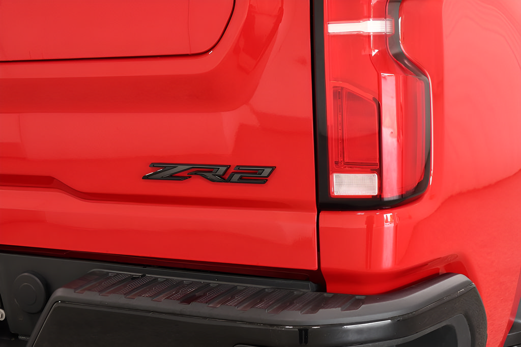 Used 2024 Chevrolet Silverado 2500 ZR2 AWD/4WD image 38