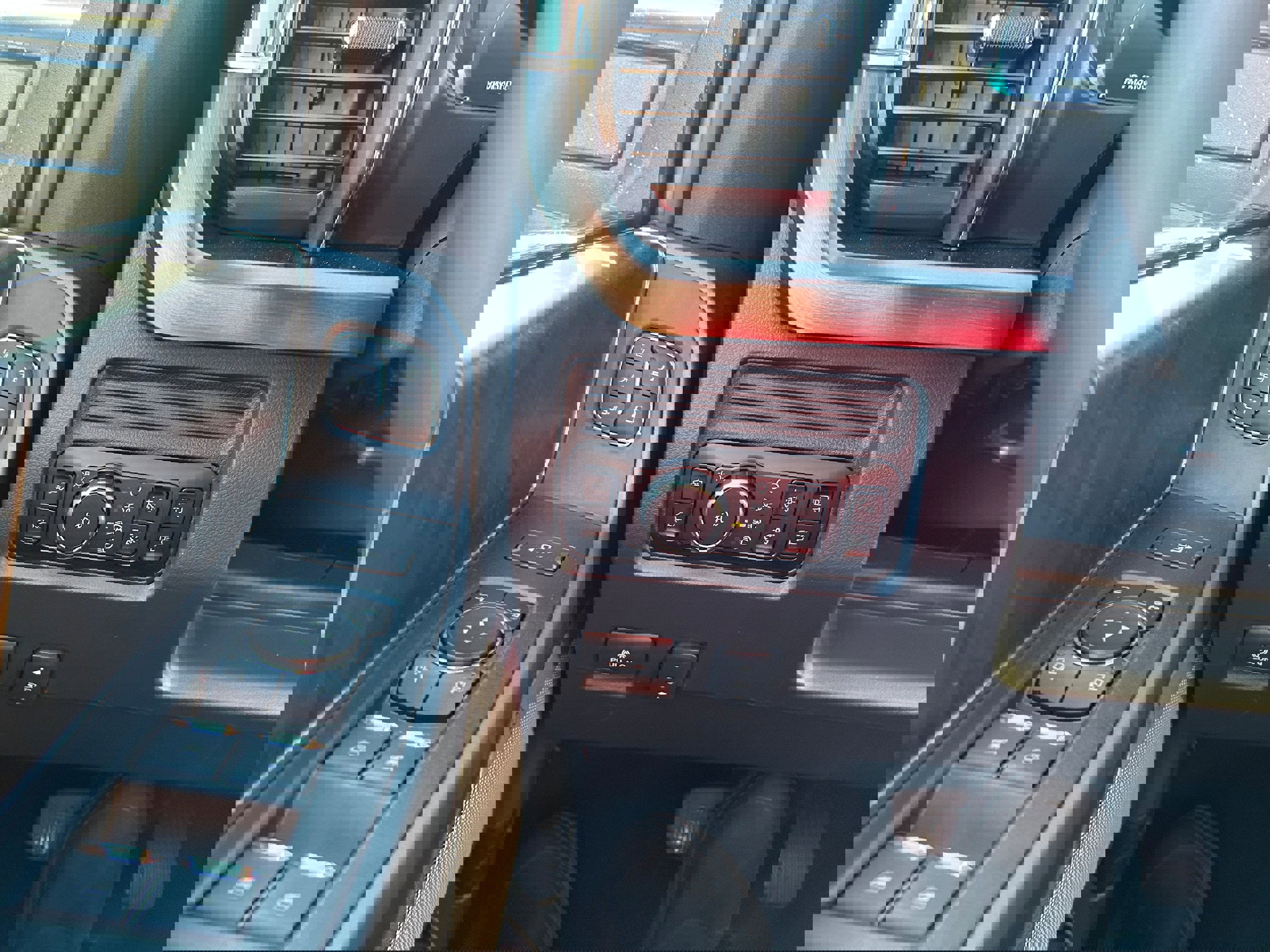 New 2026 Ford F350 Lariat image 63