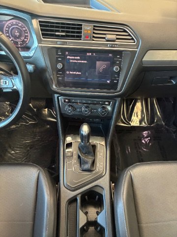Used 2019 Volkswagen Tiguan SEL image 25