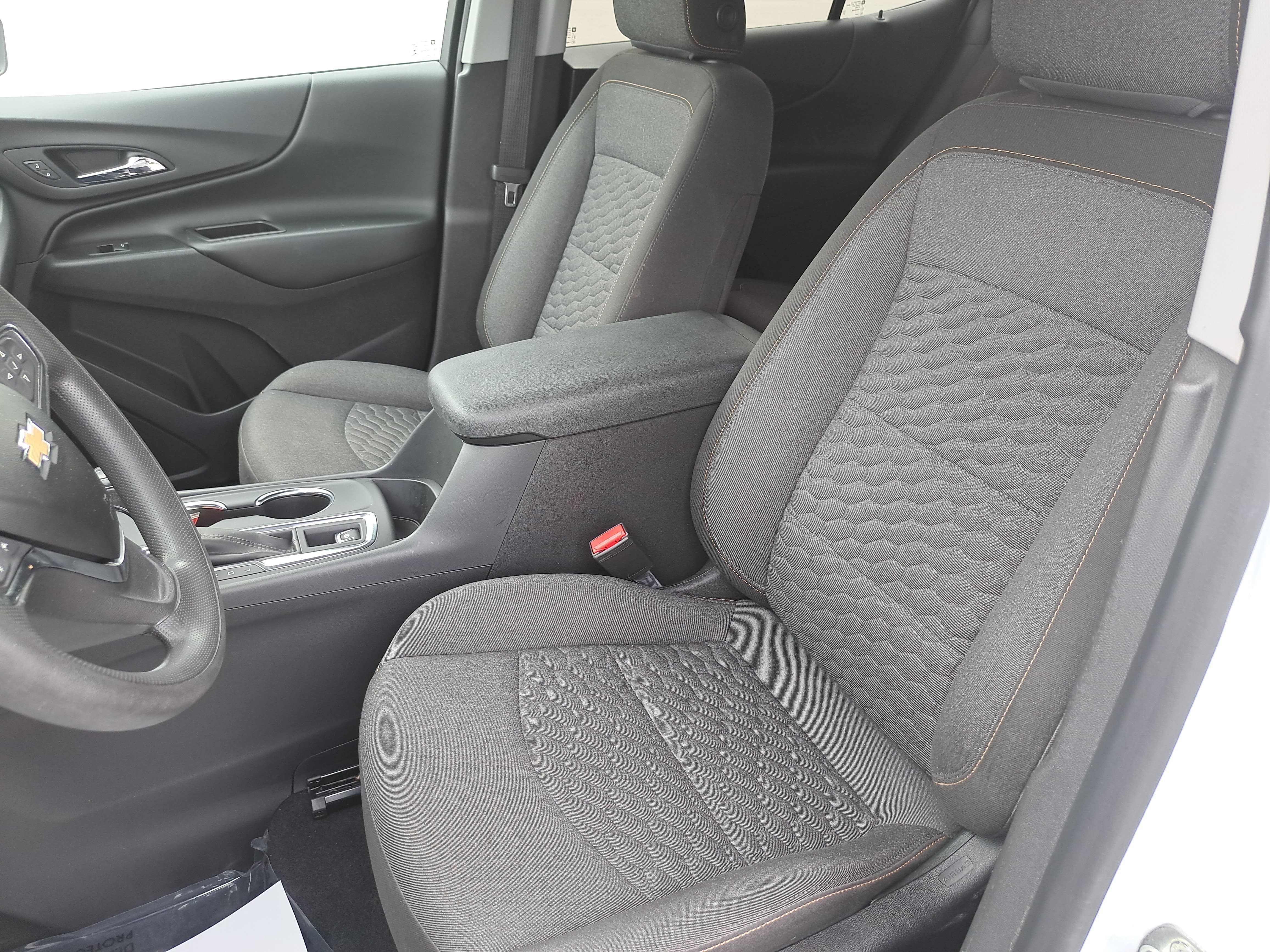 Used 2021 Chevrolet Equinox LT FWD image 15