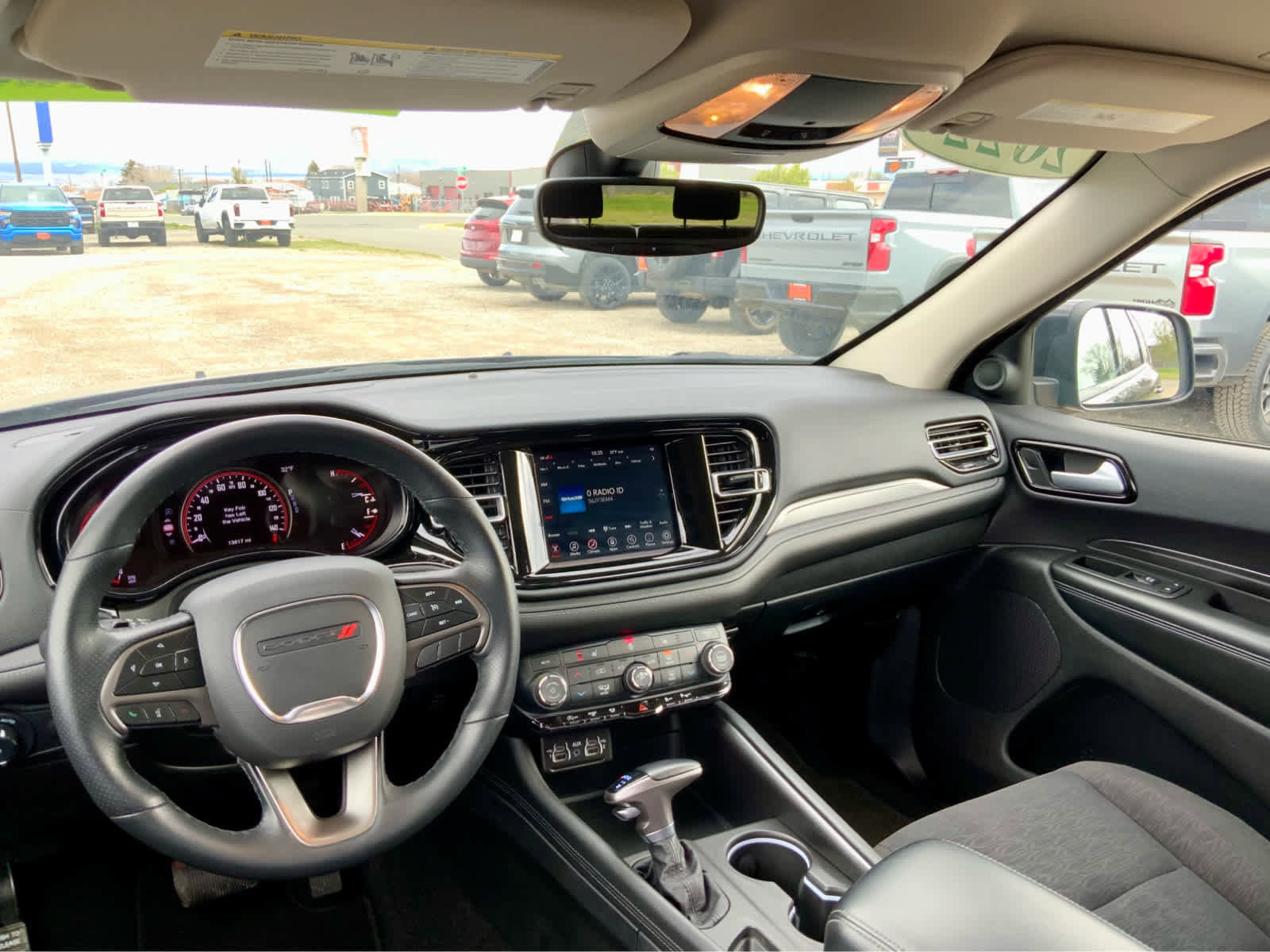 Used 2022 Dodge Durango SXT AWD/4WD image 35
