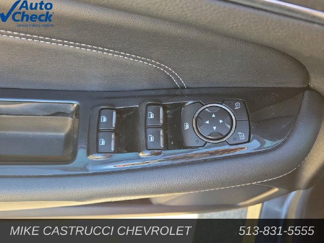 Used 2018 Ford Edge Titanium w/ Technology Package FWD image 22